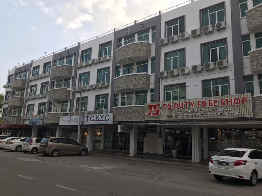 Simfoni Families Suite Kuah Exterior photo